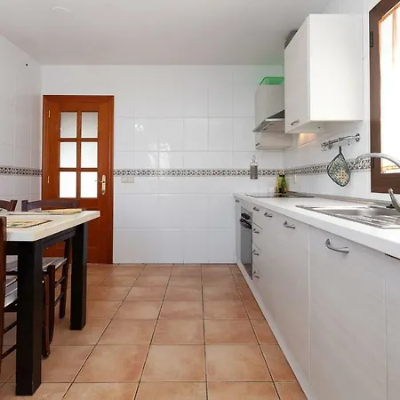 Ralia1 La Oliva